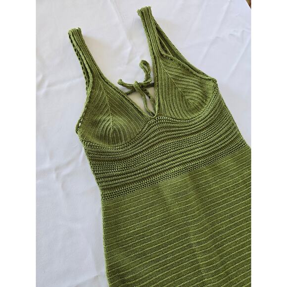 Torn by Ronny Kobo Green Crochet Knit Maxi Dress Size L Sleeveless Bodycon - Picture 3 of 4